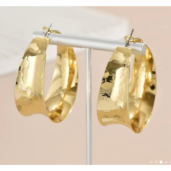 Gold Textured Hoop Earrings - Picture 1 of 2